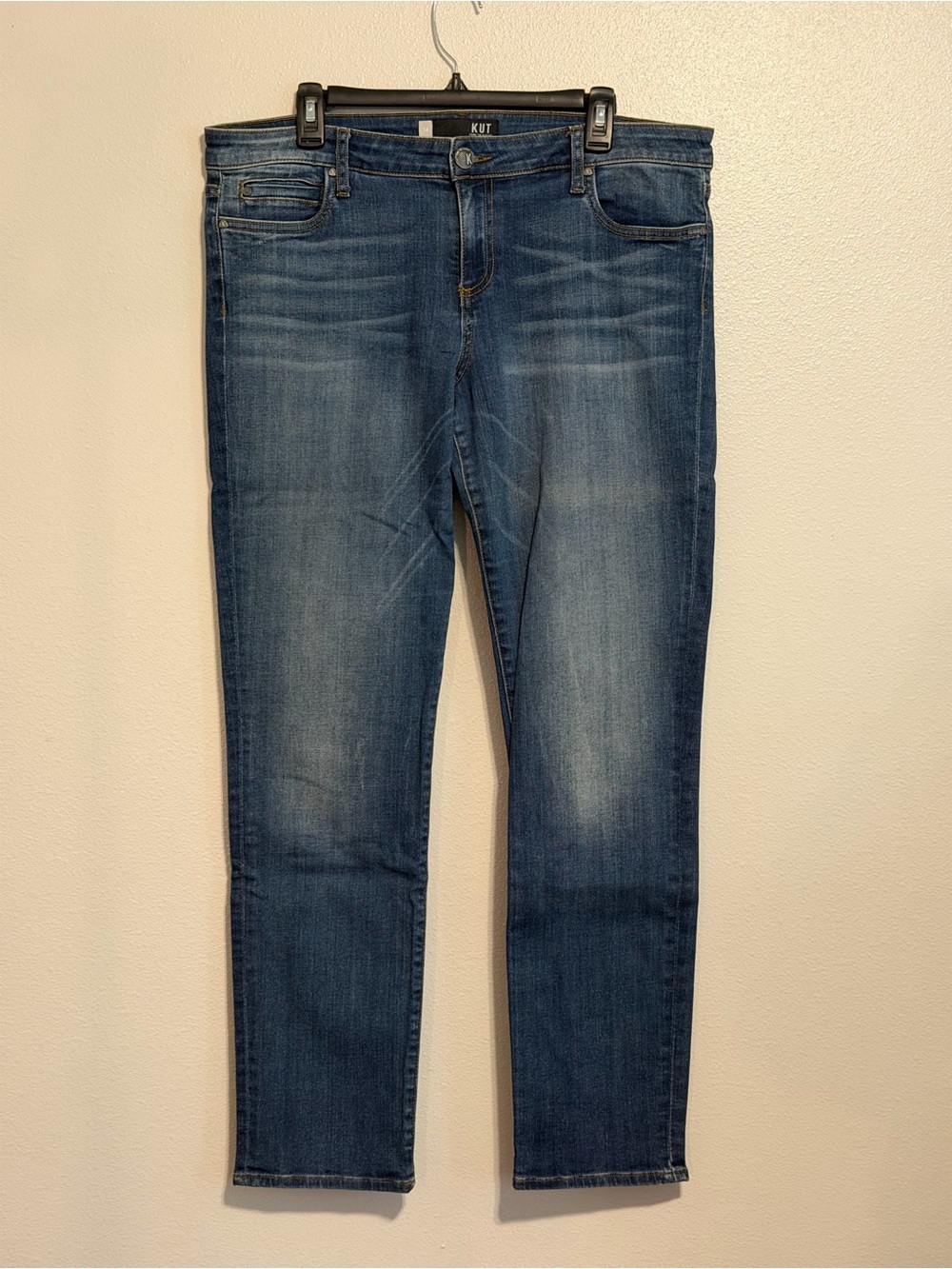 Kut from the Kloth Women's Boyfriend Jeans - Medium Blue Wash